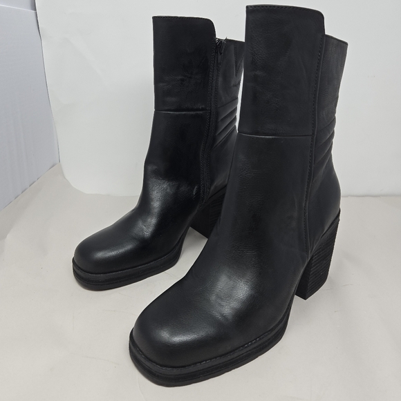 Korks Women's Black Faux Leather Boots Sz 8.5M Big Block Stacked Heels Casual - Picture 3 of 11